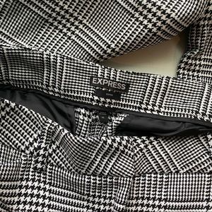 Express Low Rise Check Barely Boot Editor Pant 8R